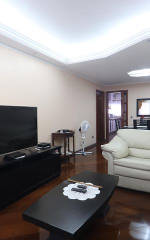 Apartamento à venda com 216m², 3 quartos e 2 vagasSala