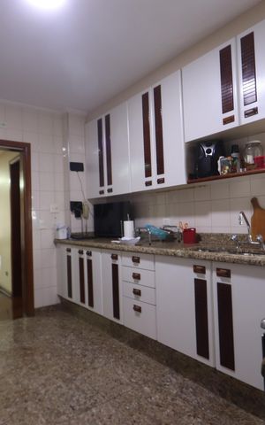 Apartamento à venda com 216m², 3 quartos e 2 vagasCozinha