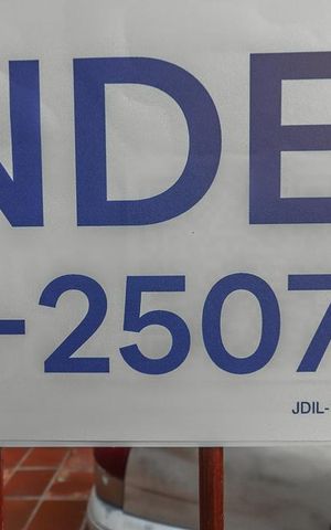 Casa à venda com 110m², 3 quartos e 2 vagasFachada