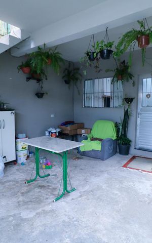 Casa à venda com 220m², 2 quartos e 1 vaga Casa à venda com 220m², 2 quartos e 1 vagaGaragem