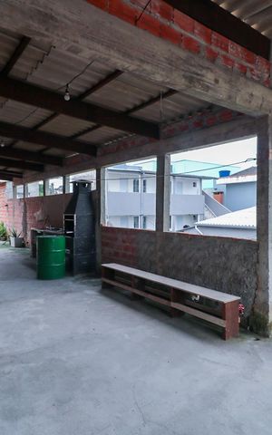 Casa à venda com 220m², 2 quartos e 1 vaga Casa à venda com 220m², 2 quartos e 1 vagaTerraço