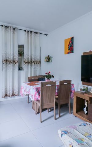 Casa à venda com 220m², 2 quartos e 1 vaga Casa à venda com 220m², 2 quartos e 1 vagaSala