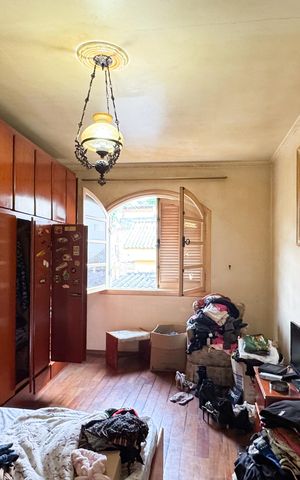 Casa à venda com 343m², 5 quartos e 4 vagasQuarto 2
