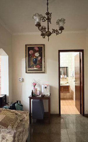 Casa à venda com 343m², 5 quartos e 4 vagasHall Sala