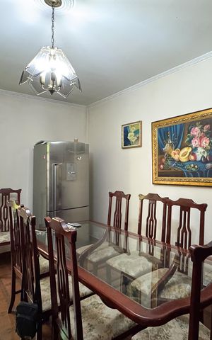 Casa à venda com 343m², 5 quartos e 4 vagasSala de Jantar
