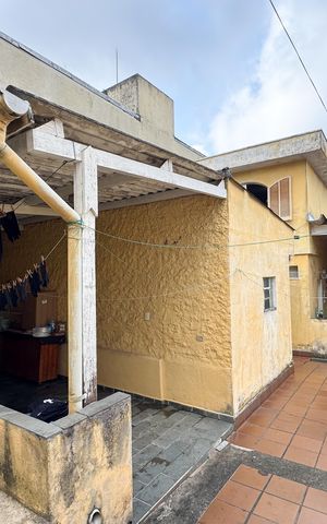 Casa à venda com 343m², 5 quartos e 4 vagasQuintal 