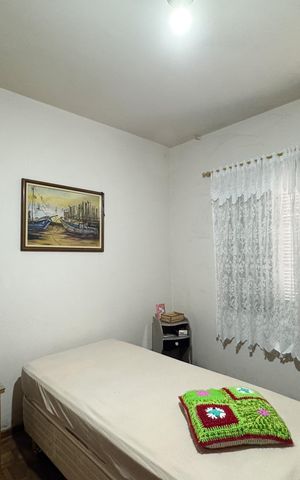 Casa à venda com 343m², 5 quartos e 4 vagasQuarto - Casa 2