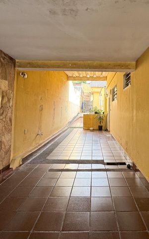 Casa à venda com 343m², 5 quartos e 4 vagasEntrada 