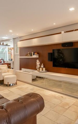 Casa de condomínio à venda com 275m², 4 quartos e 2 vagas