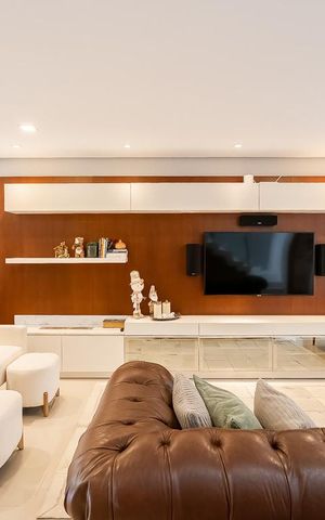 Casa de condomínio à venda com 275m², 4 quartos e 2 vagas