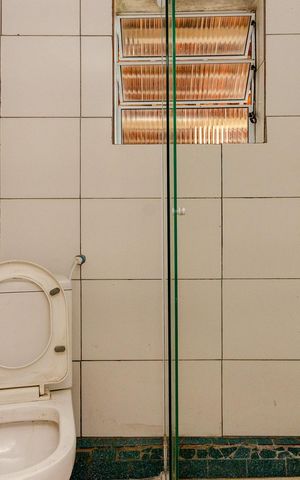 Casa para alugar com 100m², 2 quartos e sem vaga Casa para alugar com 100m², 2 quartos e sem vagaBanheiro 1