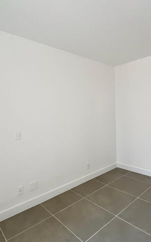 Apartamento à venda com 135m², 4 quartos e 2 vagasQuarto 2