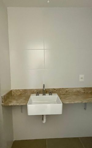 Apartamento à venda com 135m², 4 quartos e 2 vagasBanheiro social 1