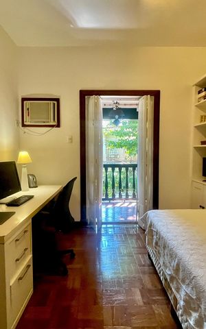Casa à venda com 266m², 4 quartos e 2 vagas