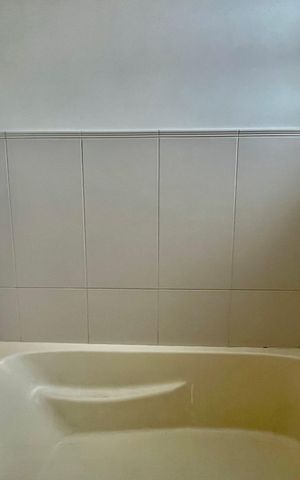 Casa à venda com 266m², 4 quartos e 2 vagas