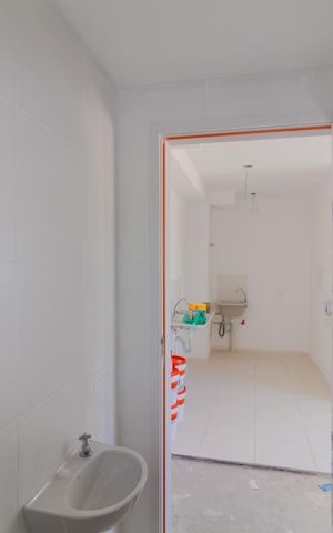 Apartamento à venda com 35m², 2 quartos e sem vaga Apartamento à venda com 35m², 2 quartos e sem vagaBanheiro