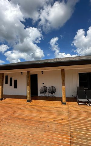 Casa para alugar com 1212m², 1 quarto e 5 vagas Casa para alugar com 1212m², 1 quarto e 5 vagasVaranda