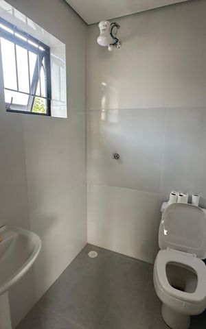 Casa para alugar com 1212m², 1 quarto e 5 vagas Casa para alugar com 1212m², 1 quarto e 5 vagasBanheiro de serviço