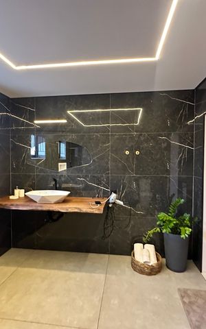 Casa para alugar com 1212m², 1 quarto e 5 vagas Casa para alugar com 1212m², 1 quarto e 5 vagasBanheiro da Suíte