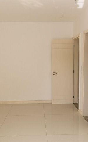 Apartamento à venda com 200m², 4 quartos e 3 vagas Apartamento à venda com 200m², 4 quartos e 3 vagasSuíte 2