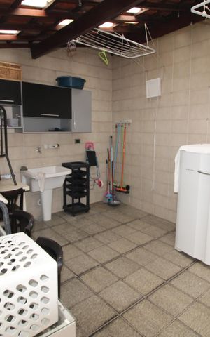 Casa à venda com 207m², 2 quartos e 3 vagasÁrea de Serviço