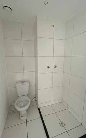 Apartamento à venda com 38m², 2 quartos e sem vaga Apartamento à venda com 38m², 2 quartos e sem vagaBanheiro