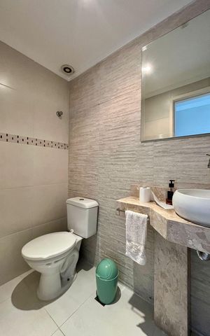 Apartamento à venda com 87m², 2 quartos e 2 vagas Apartamento à venda com 87m², 2 quartos e 2 vagasLavabo