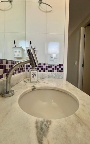 Apartamento à venda com 87m², 2 quartos e 2 vagas Apartamento à venda com 87m², 2 quartos e 2 vagasBanheiro