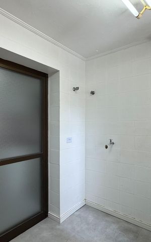 Apartamento à venda com 140m², 3 quartos e 2 vagas Apartamento à venda com 140m², 3 quartos e 2 vagasÁrea de Serviço