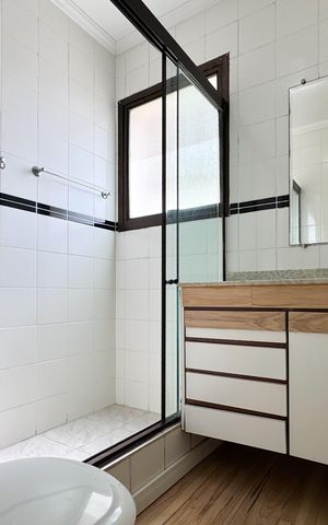 Apartamento à venda com 140m², 3 quartos e 2 vagas Apartamento à venda com 140m², 3 quartos e 2 vagasBanheiro - Suíte