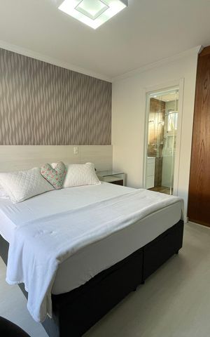 Casa à venda com 141m², 3 quartos e 2 vagas Casa à venda com 141m², 3 quartos e 2 vagasSuíte