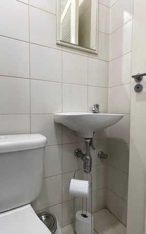 Casa à venda com 141m², 3 quartos e 2 vagas Casa à venda com 141m², 3 quartos e 2 vagasBanheiro de serviço