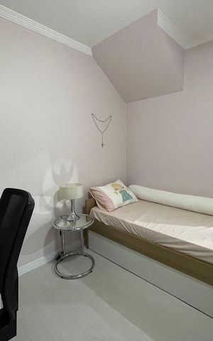 Casa à venda com 141m², 3 quartos e 2 vagas Casa à venda com 141m², 3 quartos e 2 vagasQuarto 3