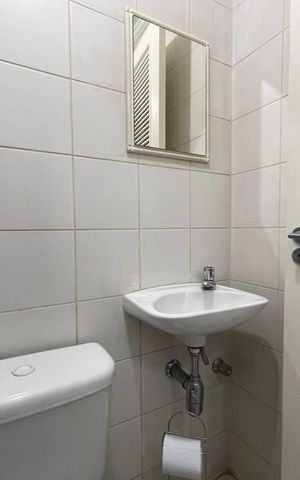 Casa à venda com 141m², 3 quartos e 2 vagas Casa à venda com 141m², 3 quartos e 2 vagasÁrea de Serviço
