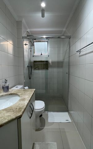 Casa à venda com 141m², 3 quartos e 2 vagas Casa à venda com 141m², 3 quartos e 2 vagasBanheiro 1