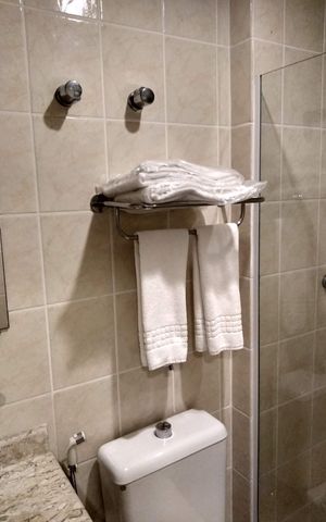 Apartamento à venda com 55m², 1 quarto e 1 vaga Apartamento à venda com 55m², 1 quarto e 1 vagaBanheiro