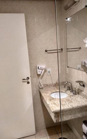 Apartamento à venda com 55m², 1 quarto e 1 vaga Apartamento à venda com 55m², 1 quarto e 1 vagaBanheiro