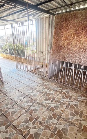 Casa para alugar com 450m², 4 quartos e sem vaga Casa para alugar com 450m², 4 quartos e sem vagaÁrea comum