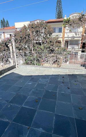 Casa para alugar com 450m², 4 quartos e sem vaga Casa para alugar com 450m², 4 quartos e sem vagaVaranda