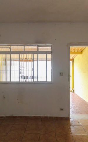 Casa à venda com 125m², 2 quartos e 1 vaga