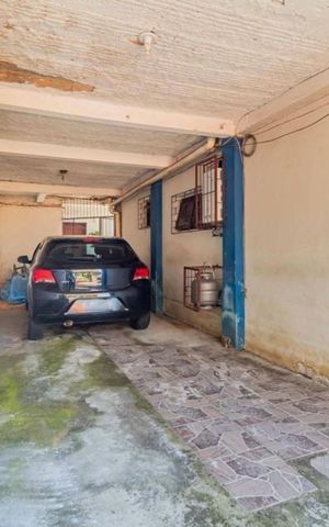 Casa para alugar com 250m², 3 quartos e 2 vagas Casa para alugar com 250m², 3 quartos e 2 vagasÁrea Externa