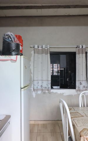 Casa à venda com 50m², 3 quartos e sem vagaSala/Cozinha 