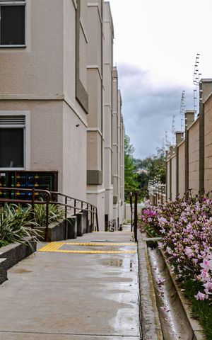 Apartamento para alugar com 55m², 2 quartos e 1 vaga Apartamento para alugar com 55m², 2 quartos e 1 vagaÁrea Comum