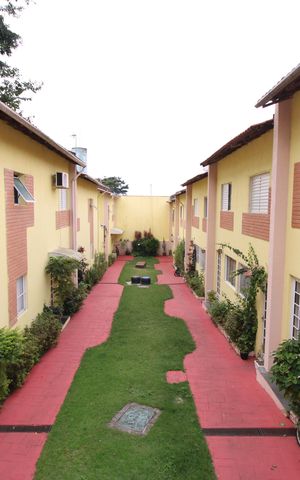 Casa de condomínio à venda com 130m², 2 quartos e 1 vagaÁrea Comum