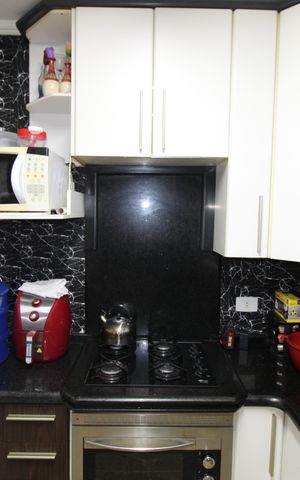 Casa de condomínio à venda com 130m², 2 quartos e 1 vagaCozinha