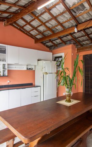 Casa à venda com 80m², 2 quartos e 2 vagasTerraço 