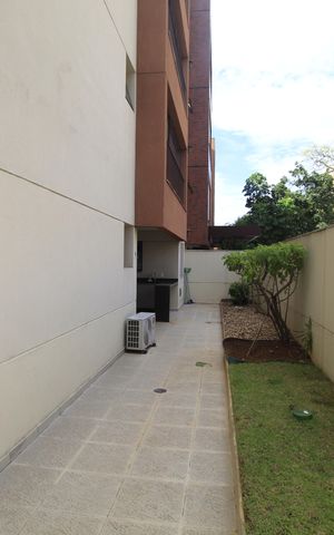 Apartamento para alugar com 176m², 3 quartos e 2 vagasVaranda