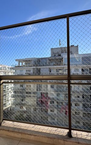 Apartamento à venda com 166m², 4 quartos e 2 vagasVaranda