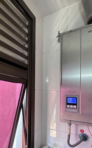 Apartamento à venda com 166m², 4 quartos e 2 vagasCozinha e Área de Serviço
