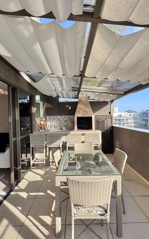 Apartamento à venda com 166m², 4 quartos e 2 vagasÁrea comum